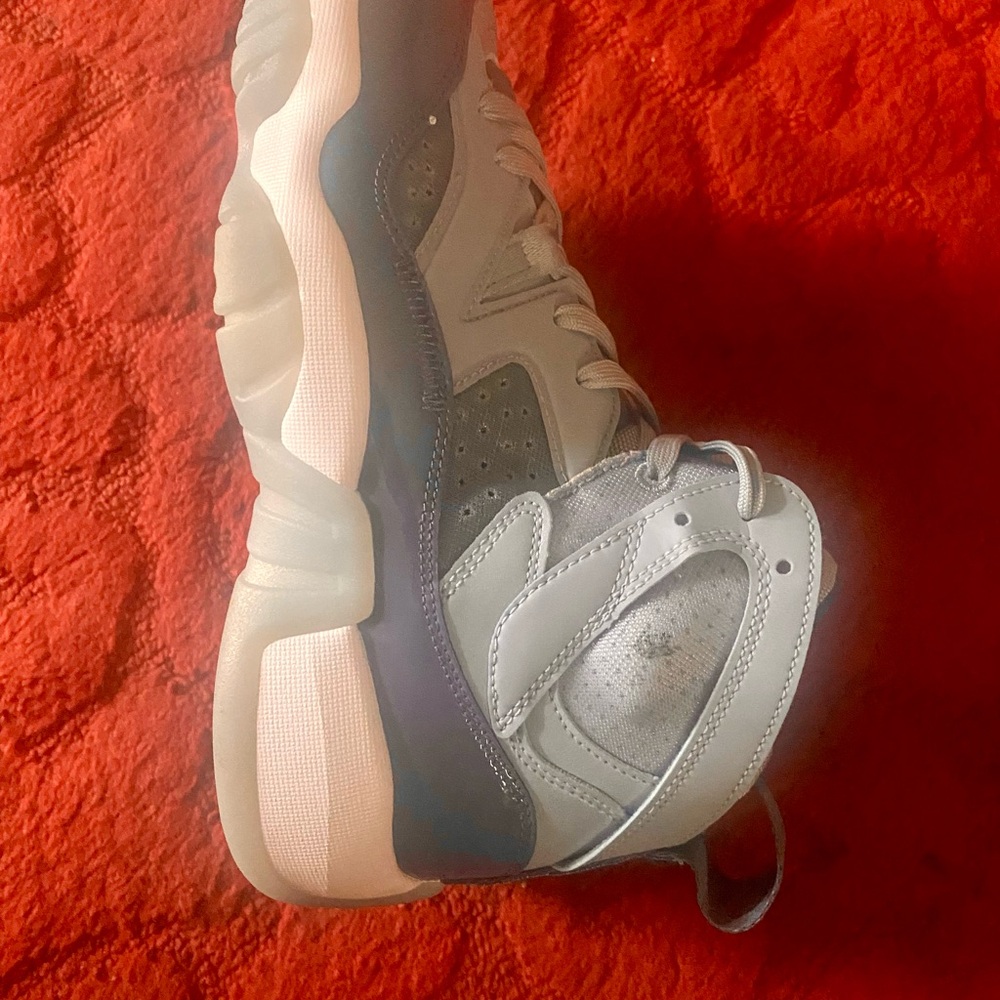 Jumpman Two Trey - Picture 4 of 6